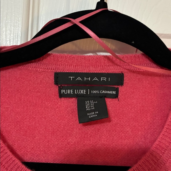 Tahari 100% Cashmere Long Sleeve Top - Picture 2 of 6